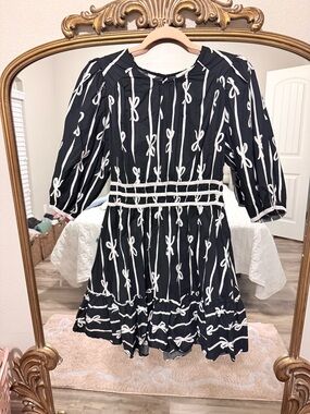 Black and White Umgee Bow Print Ruffled Dress